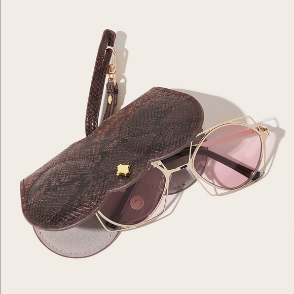 Unisex Snakeskin Pattern Glasses Bag - Picture 3 of 4